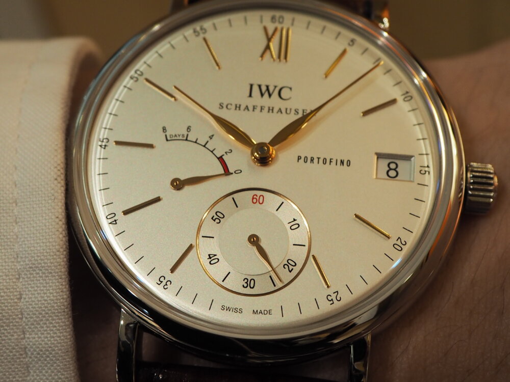 IWC ”アナログだから面白い” 週に1回、手巻き式腕時計のゼンマイを巻く