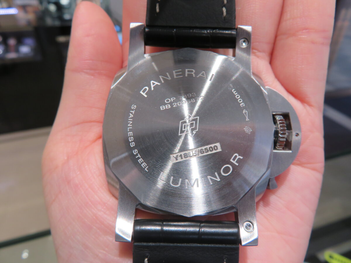 【 PANERAI 】着せ替え豊富なパネライで四季を問わず、シーンを問わないお時計に・・。-PANERAI -IMG_1175