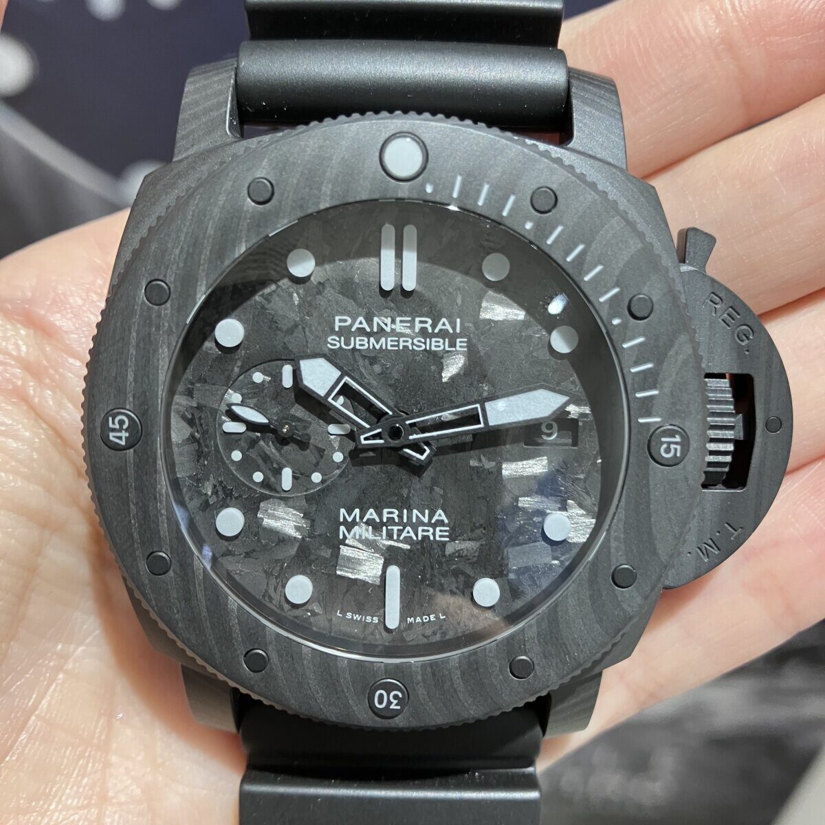 【 パネライ 】世界で一つだけ！？オールカーボテック™素材のお時計をご紹介。-PANERAI -IMG_1320-1200x1200