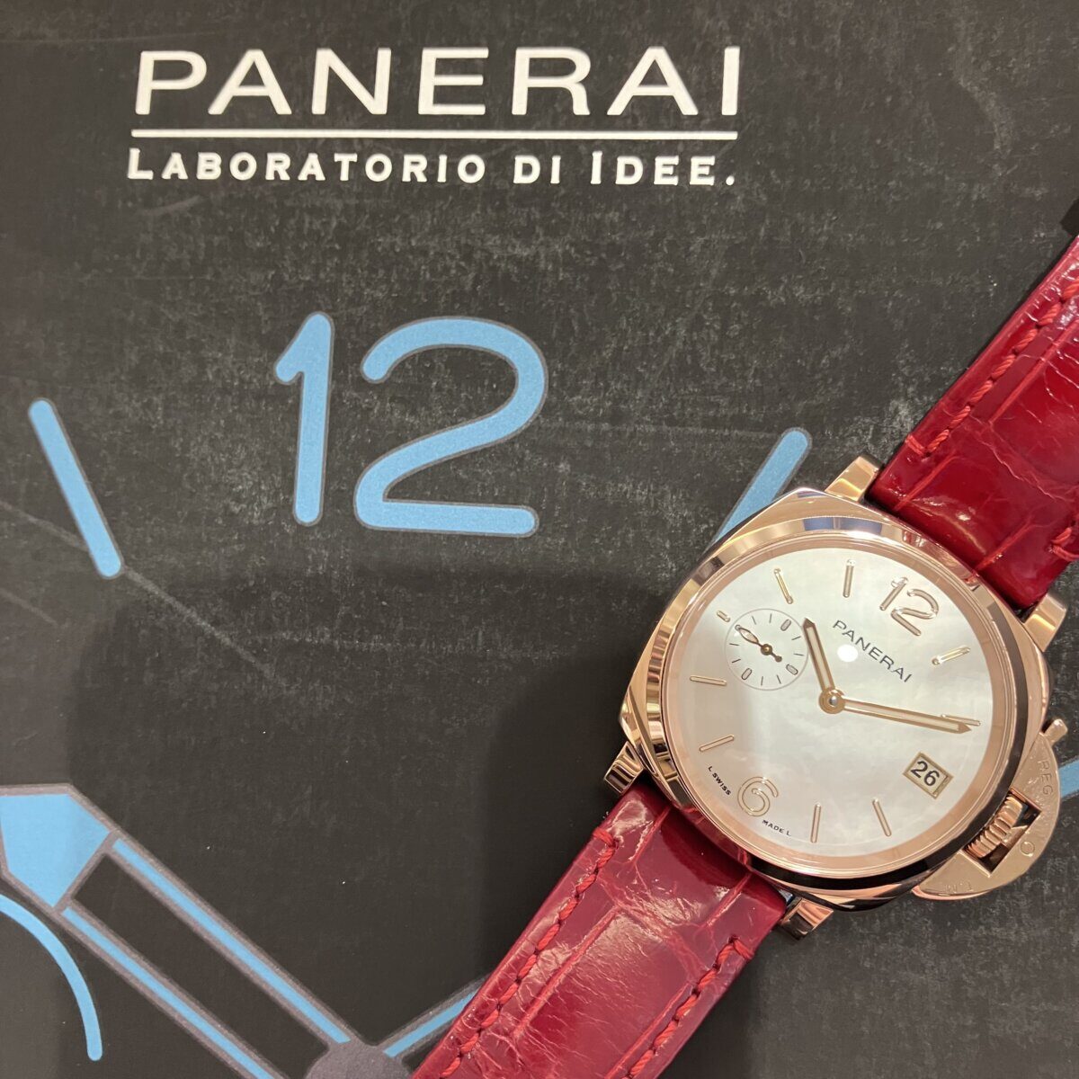 【 パネライ 】マザーオブパールが美しい「 ピッコロ デュエ マドレぺルラ 」PAM01280-PANERAI -IMG_1515-1200x1200