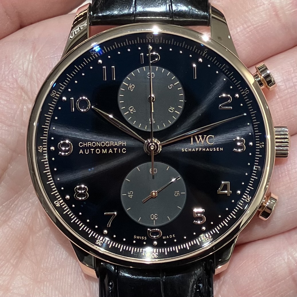 【 IWC 】待望の新作入荷！！夜景からインスピレーションを受けたポルトギーゼ クロノグラフ「オブシディアン」をご紹介。-IWC -IMG_3599