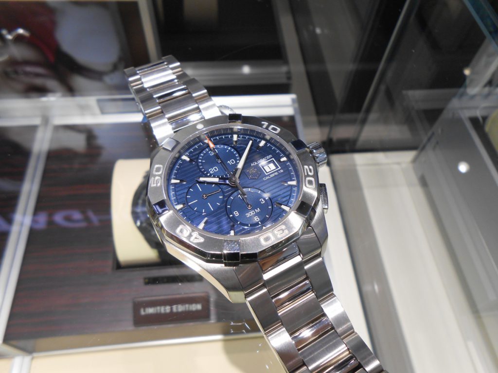 【TAG Heuer NEW COLLECTION】300メートル防水を備える”アクアレーサー クロノグラフ”！-TAG Heuer -DSCN0248-1024x768