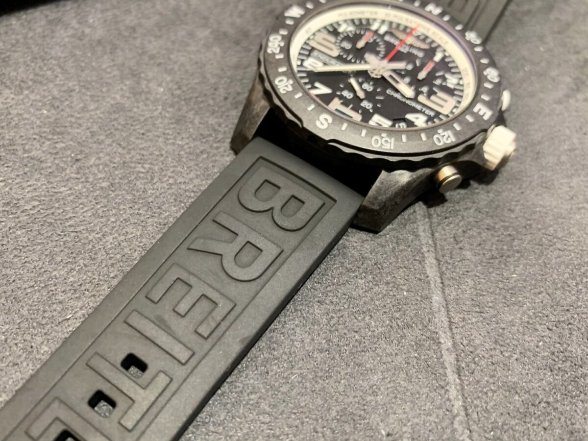 【お客様の時計紹介】ブライトリング 「エンデュランスプロ」ホワイトにブラックラバーをつけると？-BREITLING oomiya京都店のお客様 -S__43081764