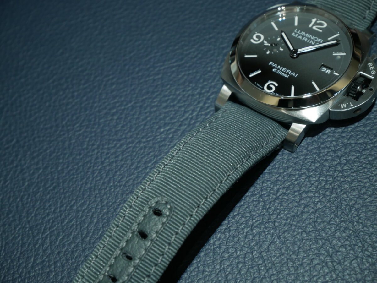 リサイクルベースの新素材を採用した【ルミノール マリーナ eSteel™ Grigio Roccia】-PANERAI -P1070178