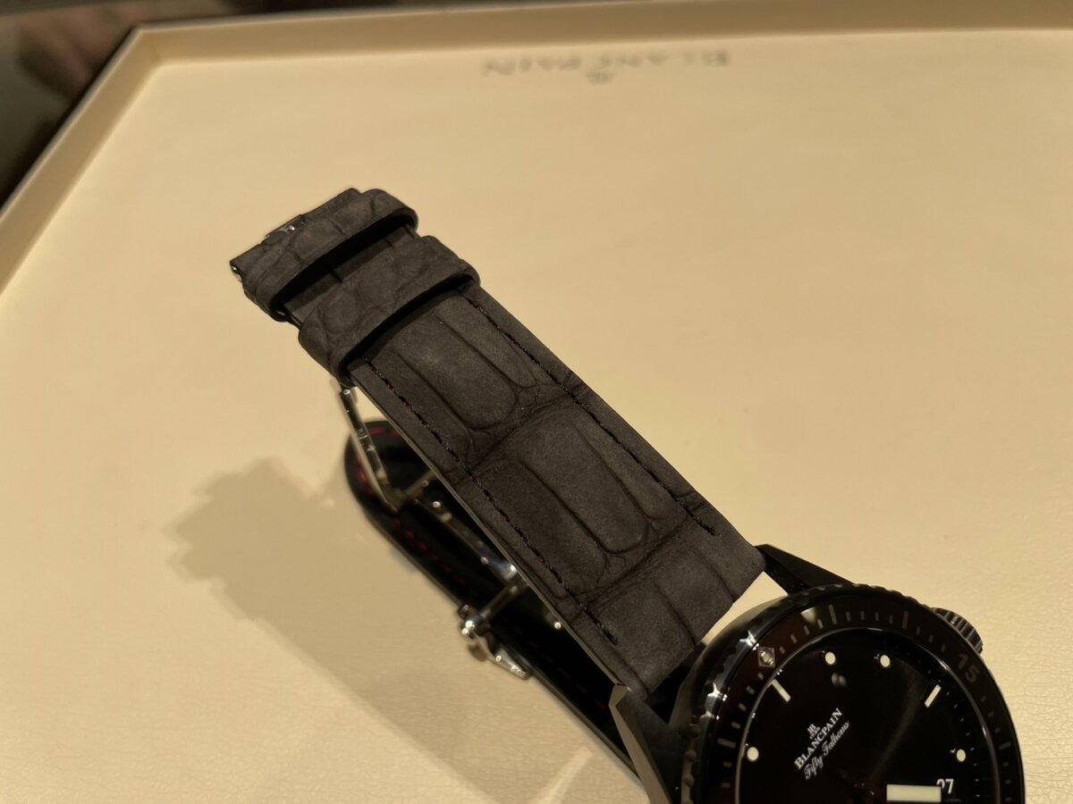 【ヒルシュ オーダーストラップ】ブランパンのバチスカーフをカジュアルでかっこよく？　-BLANCPAIN ヒルシュ オーダーストラップ -S__117612561