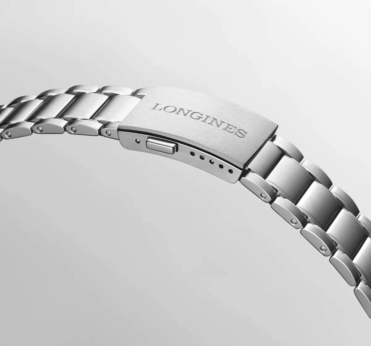 【LONGINES(ロンジン)】ベストセラーモデルとなった「スピリット ズールータイム」の人気の理由　-LONGINES -S__94683161_0