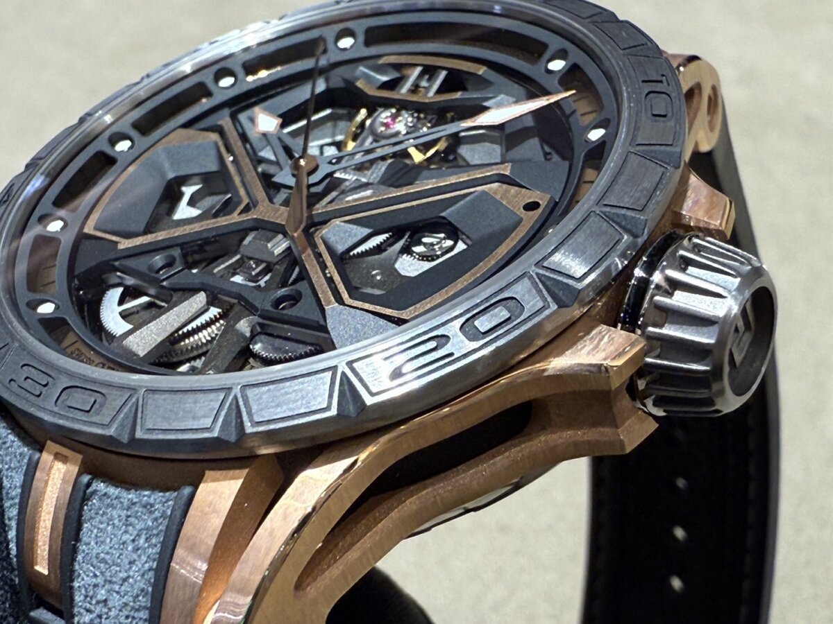 【ロジェ・デュブイ×ランボルギーニ】スポーツカーと時計のコラボ！？「エクスカリバーウラカン」-ROGER DUBUIS -S__57901065_0