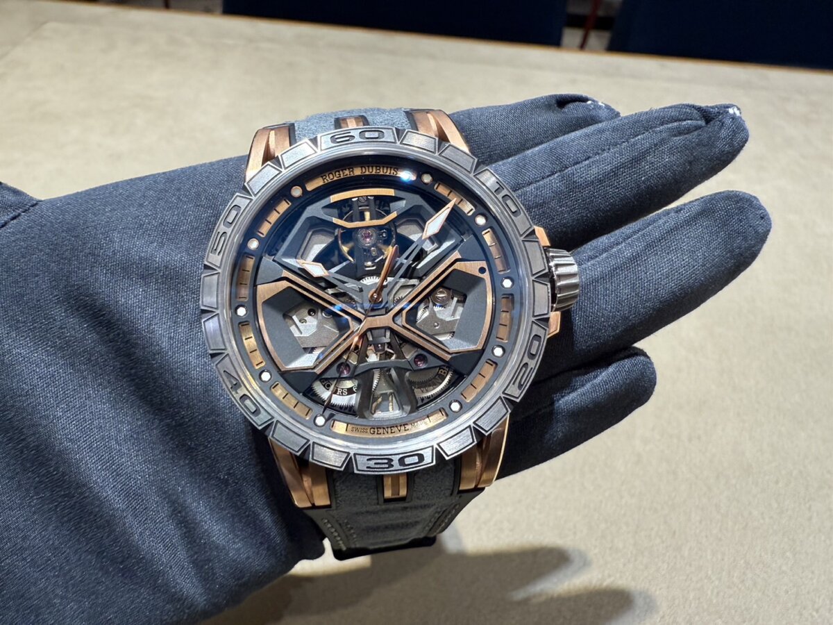 【ロジェ・デュブイ×ランボルギーニ】スポーツカーと時計のコラボ！？「エクスカリバーウラカン」-ROGER DUBUIS -S__57901073_0