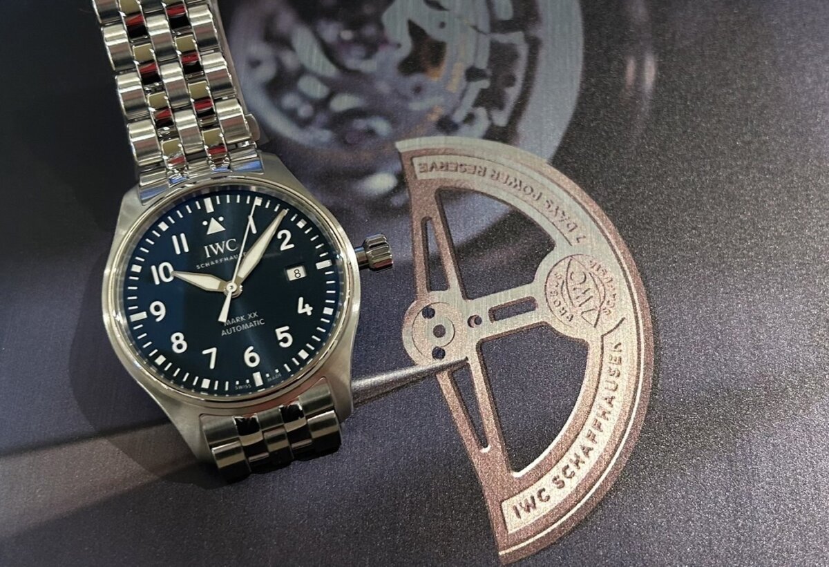 【IWC】使い心地が抜群に良い日常使いに適したモデルをご紹介（パイロット・ウォッチ・マークXX）-IWC -S__59310082_0-1