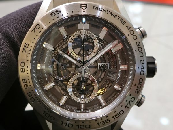 着けた時の軽さにビックリ!!カレラ ホイヤー01 クロノグラフ グレーファントム～TAGHeuer～ - TAG Heuer 