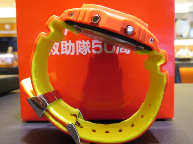 神戸市消防局 救助隊50周年 コラボモデル！ G-SHOCK「GW-B5600FB-4JR