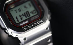 プレミアムなG-SHOCK：MRG-B5000D-1JRで感じる最高の所有感とは？