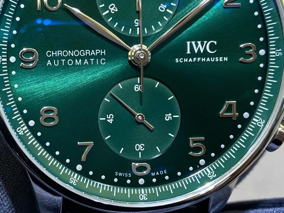 IWC ポルトギーゼ・クロノグラフ　レーシング・グリーンが入荷しました（IW371615) - IWC 