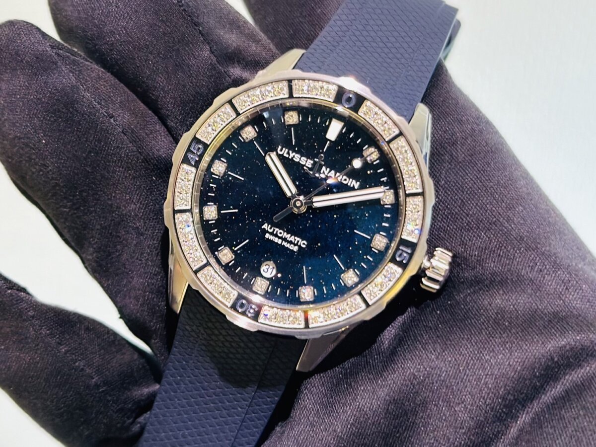 【ユリス・ナルダン】天の川の色彩からインスピレーションを得た「ダイバー スターリーナイト」 - ULYSSE NARDIN 