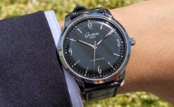 【グラスヒュッテ・オリジナル】1960年代の意匠を引き継いだ時計「シックスティーズ」