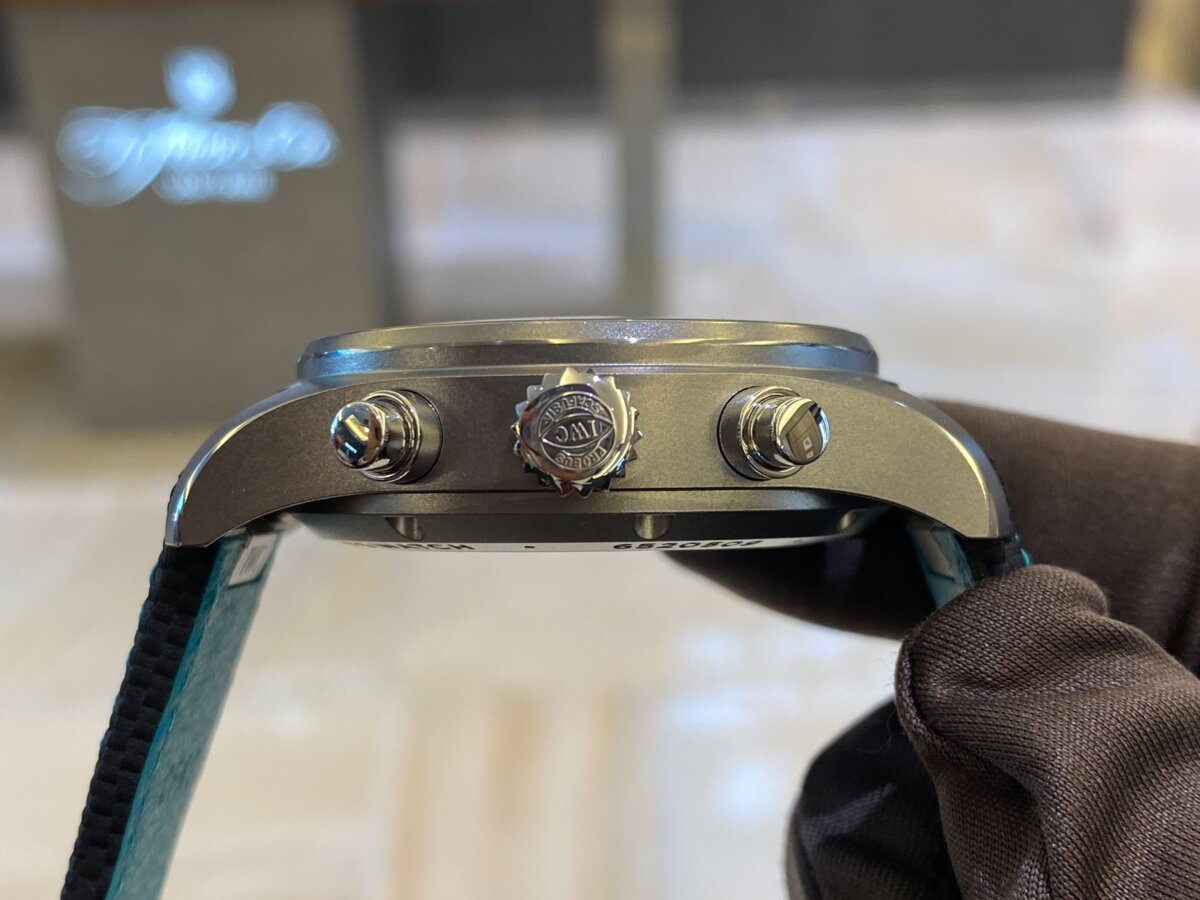 【IWC】特別なモデルが入荷致しました！「パイロット・ウォッチ・クロノグラフ 41 “MERCEDES-AMG PETRONAS FORMULA ONE™ TEAM”」（IW388108） - IWC 