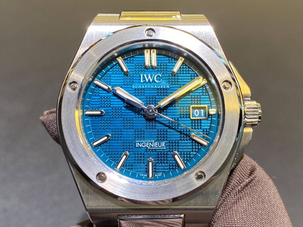 【IWC】実機レビュー！伝説の巨匠 ジェラルド・ジェンタがデザインした時計「インヂュニア・オートマティック40」(IW328903) - IWC 