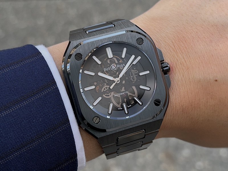 ブラックセラミックに覆われたスケルトンダイアルの魅力？BR05-SKELETON BLACK CERAMIC (BR05A-BL-SKECE/SCE)～ベル＆ロス～ - Bell＆Ross 