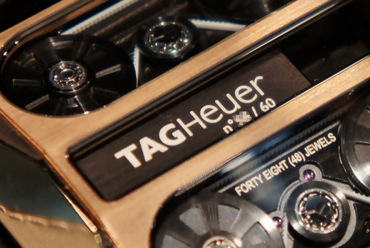 TAG HEUER　モナコV4ローズゴールド＆セラミック（世界限定60本） - お知らせ 