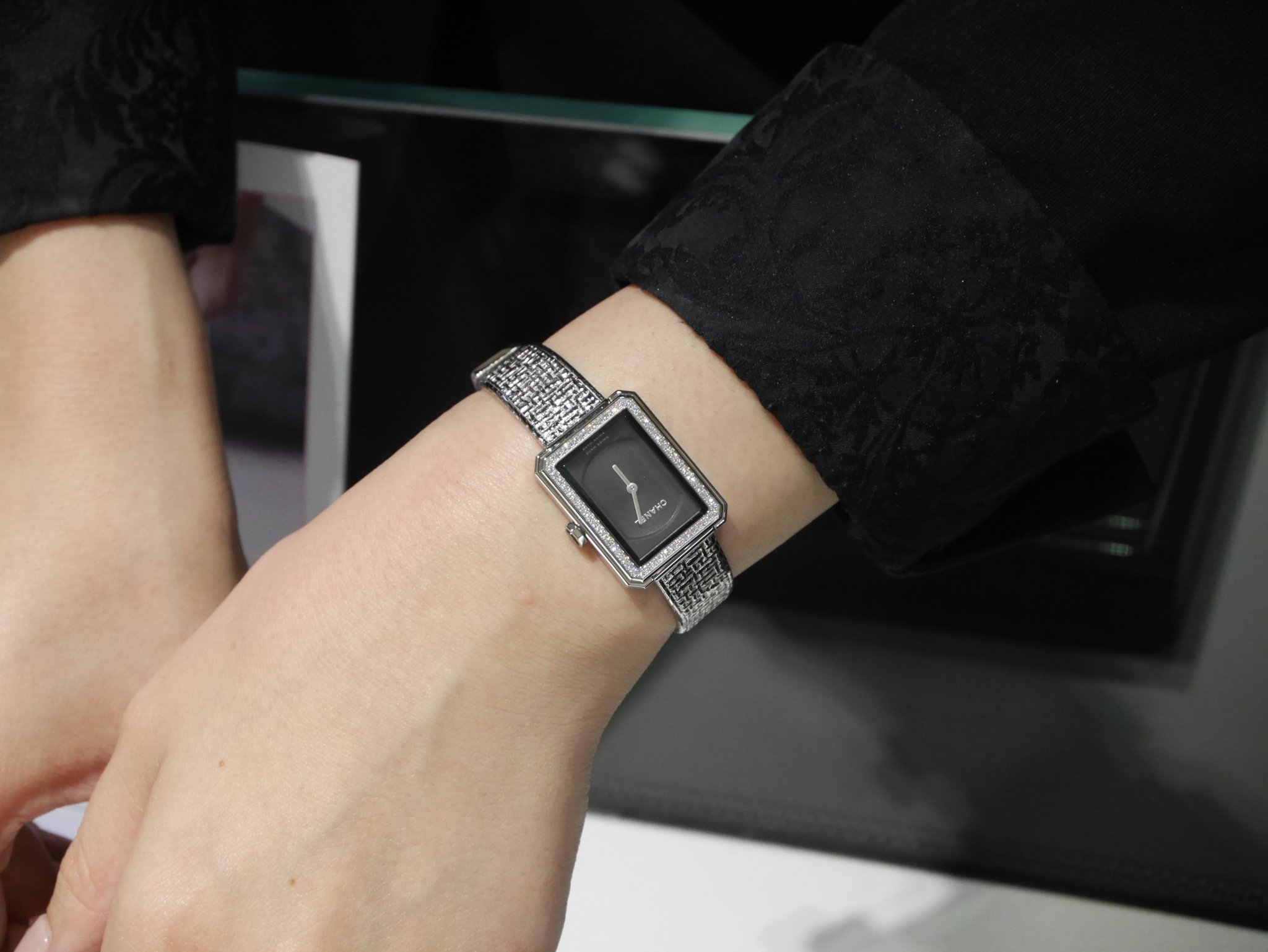 【定価約120万・ダイヤモンドベゼル】シャネル　腕時計　ボーイフレンド　ツイード