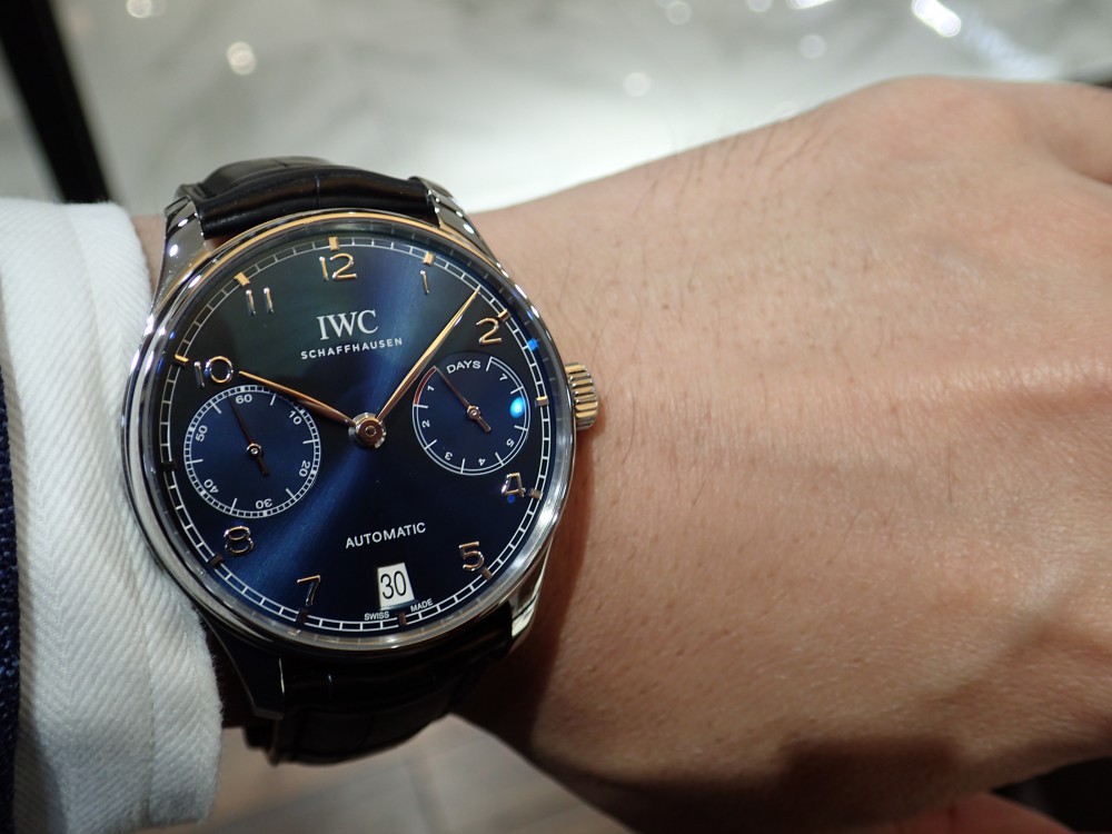 IWCフェア開催中 IWC独特の美しい光沢を放つブルー文字盤 - IWC 