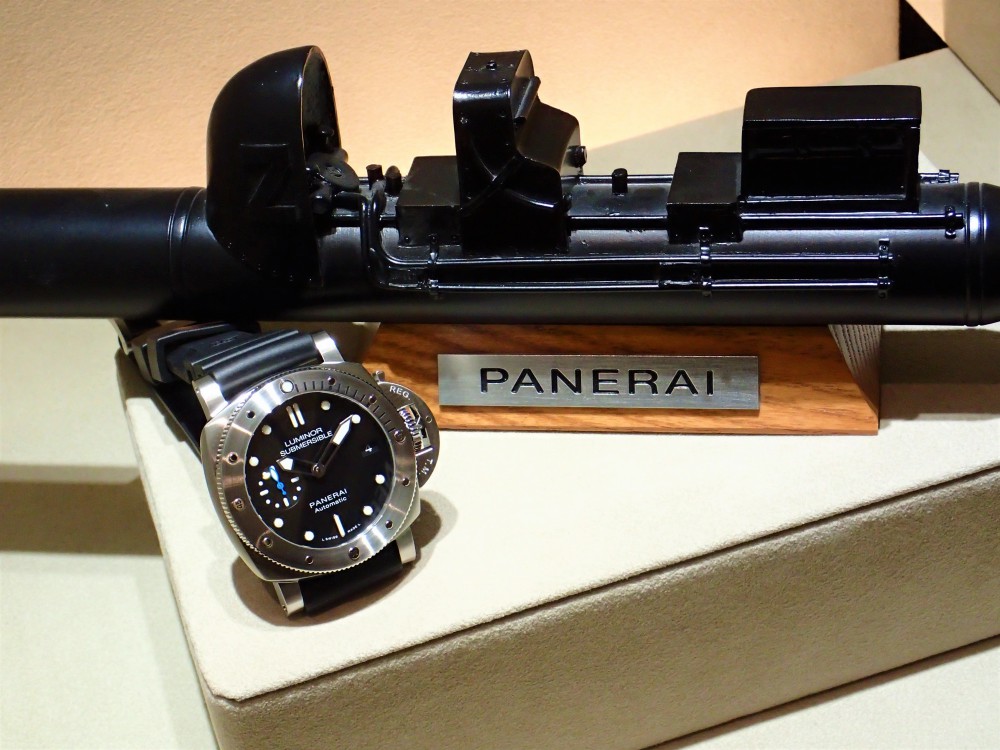 【入荷】サブマーシブルのイメージが変わる42mm…PAM00682 - PANERAI 