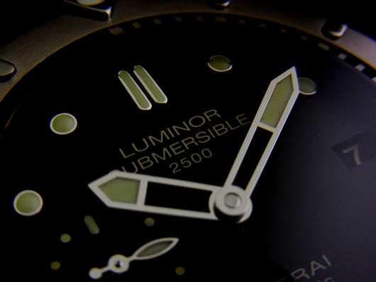 ＰＡＮＥＲＡＩ　２０１３ＳＰＥＣＩＡＬ　ＥＤＩＴＩＯＮ入荷。