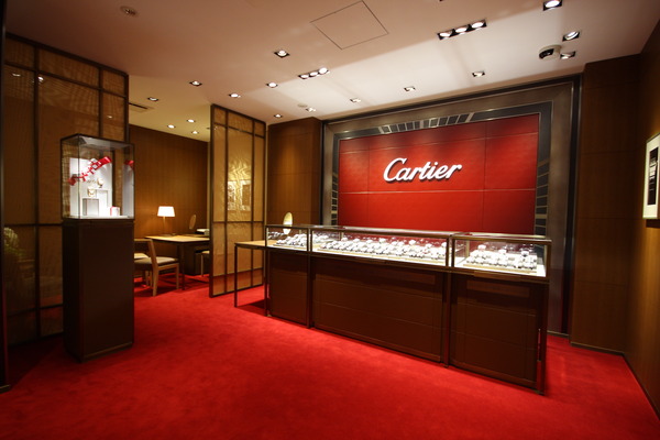 5月1日よりcartier カルティエ 価格改定決定 Oomiya 和歌山本店ブログ 正規輸入時計専門店